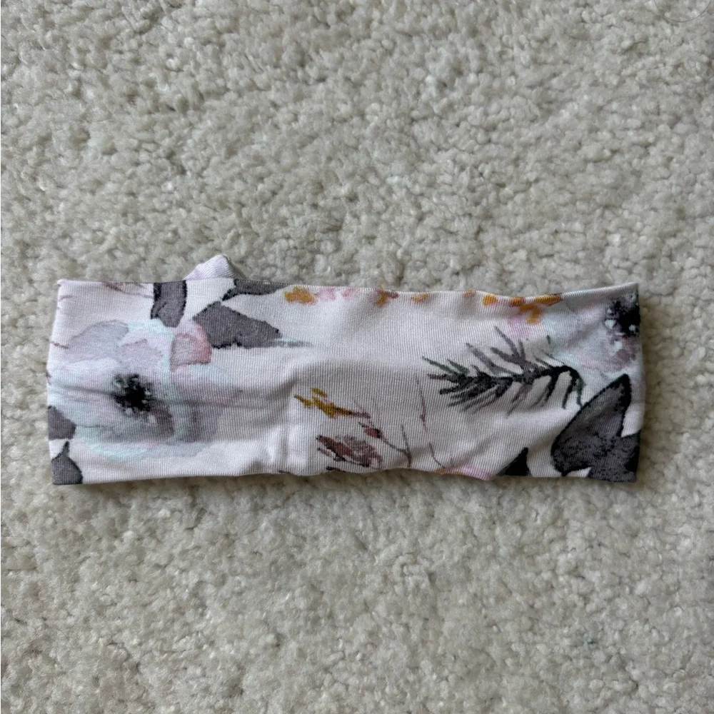 Posh Peanut “Harlow” Print  Pink and Gray Floral Headband Bow